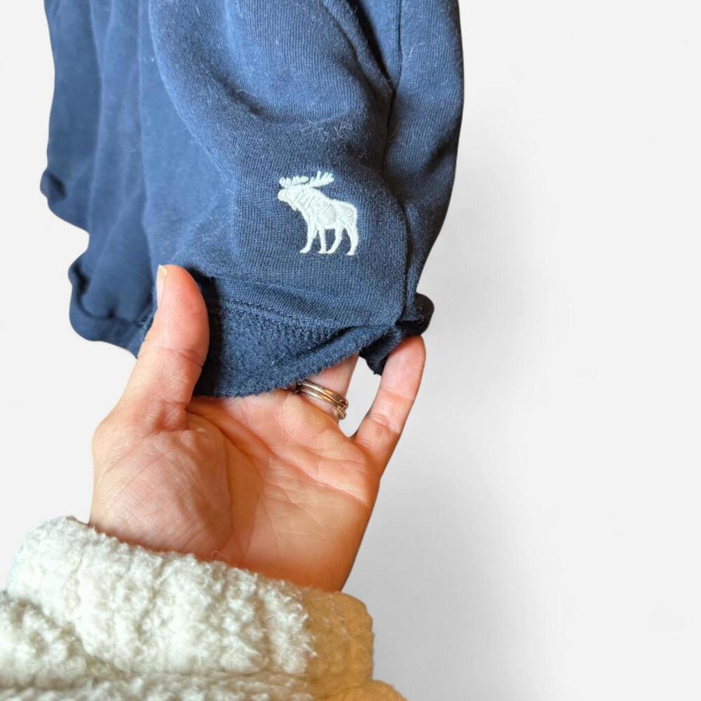 Navy blue Abercrombie & Fitch kids sweatpants shorts  #kidsfashion
